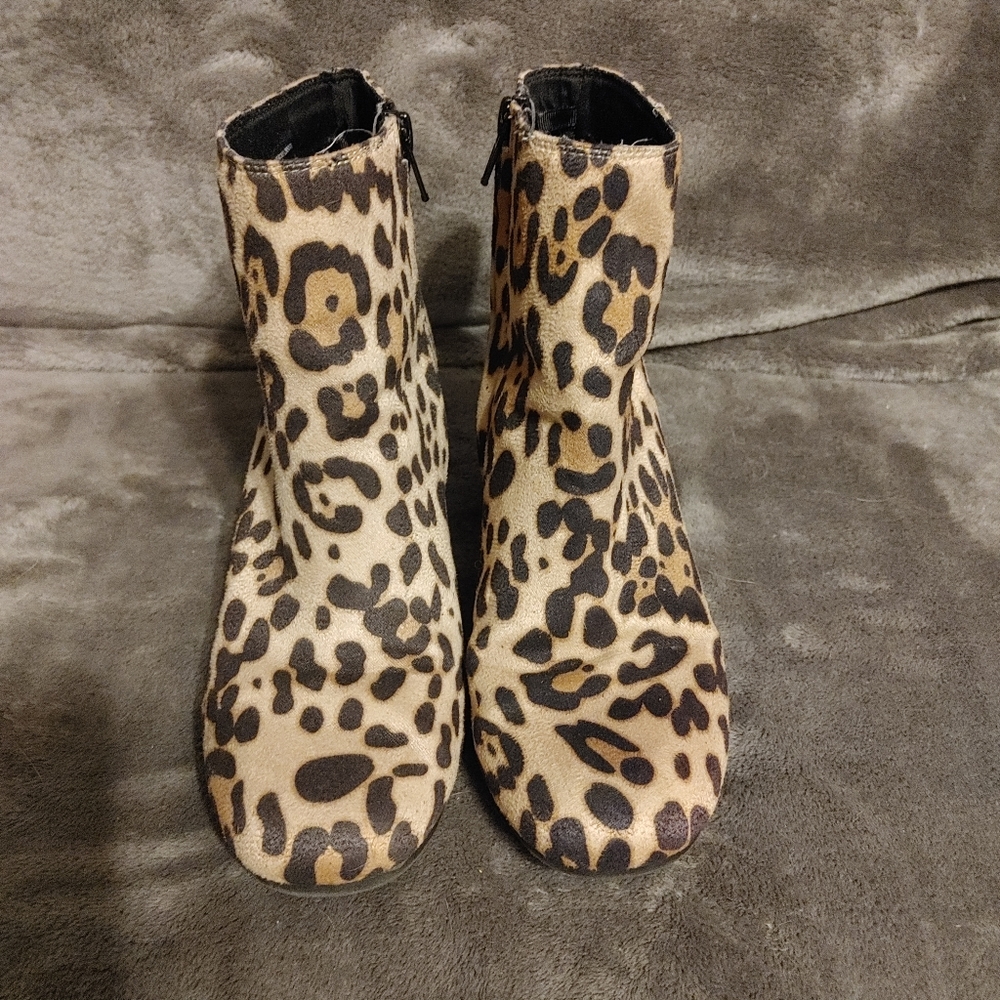 Animal print side zip booties
